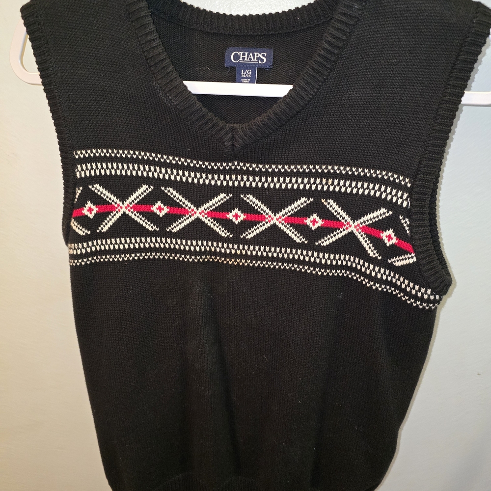 2 Chaps  Knit Vest Red and White Pattern... Boys LARGE